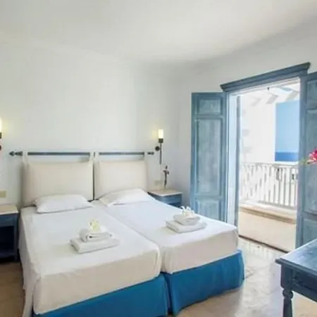 Premium Mine 2 Bedrooms Private Outdoor Pool פרוטאראס