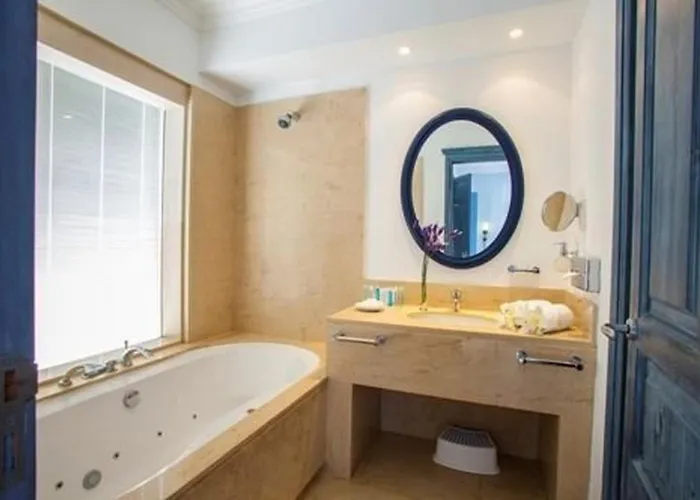 Premium Mine 2 Bedrooms Private Outdoor Pool Villa *